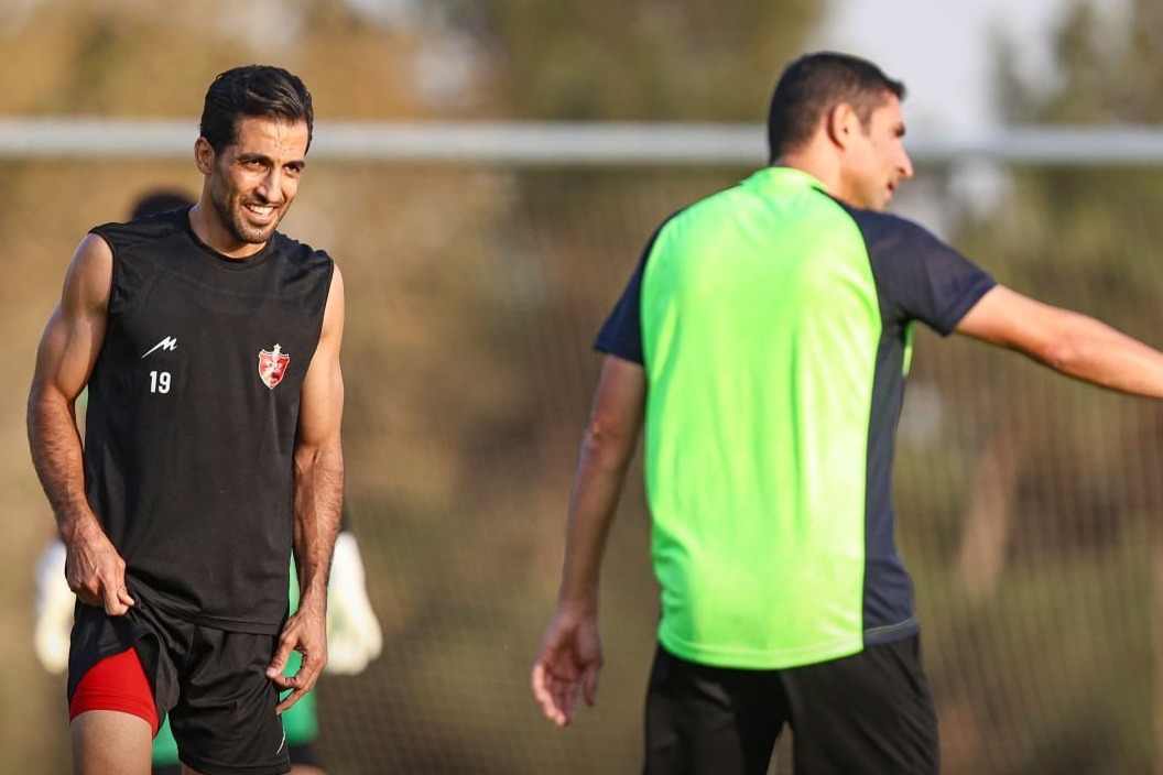 هاشمیان کوتاه نمی‌آید؛ امیری جایی در پرسپولیس ندارد!ً