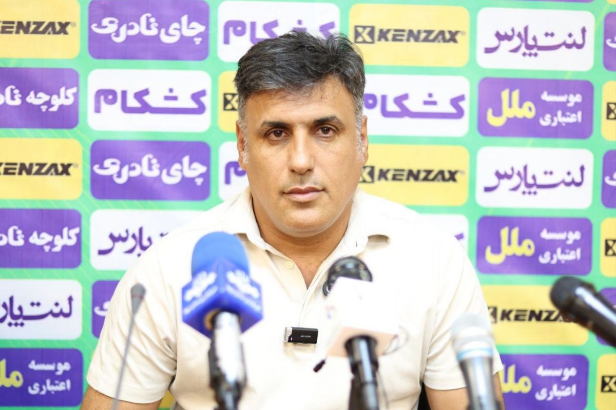 خلیفه اصل: با مطالعه بازیکن گرفتیم اما باز هم کمبود داریم
