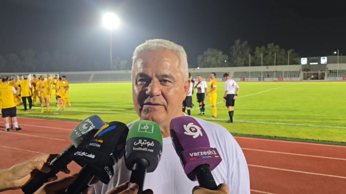 فرشاد پیوس: جای کادر فنی بودم، وحید امیری را تا 40 سالگی نگه می‌داشتم