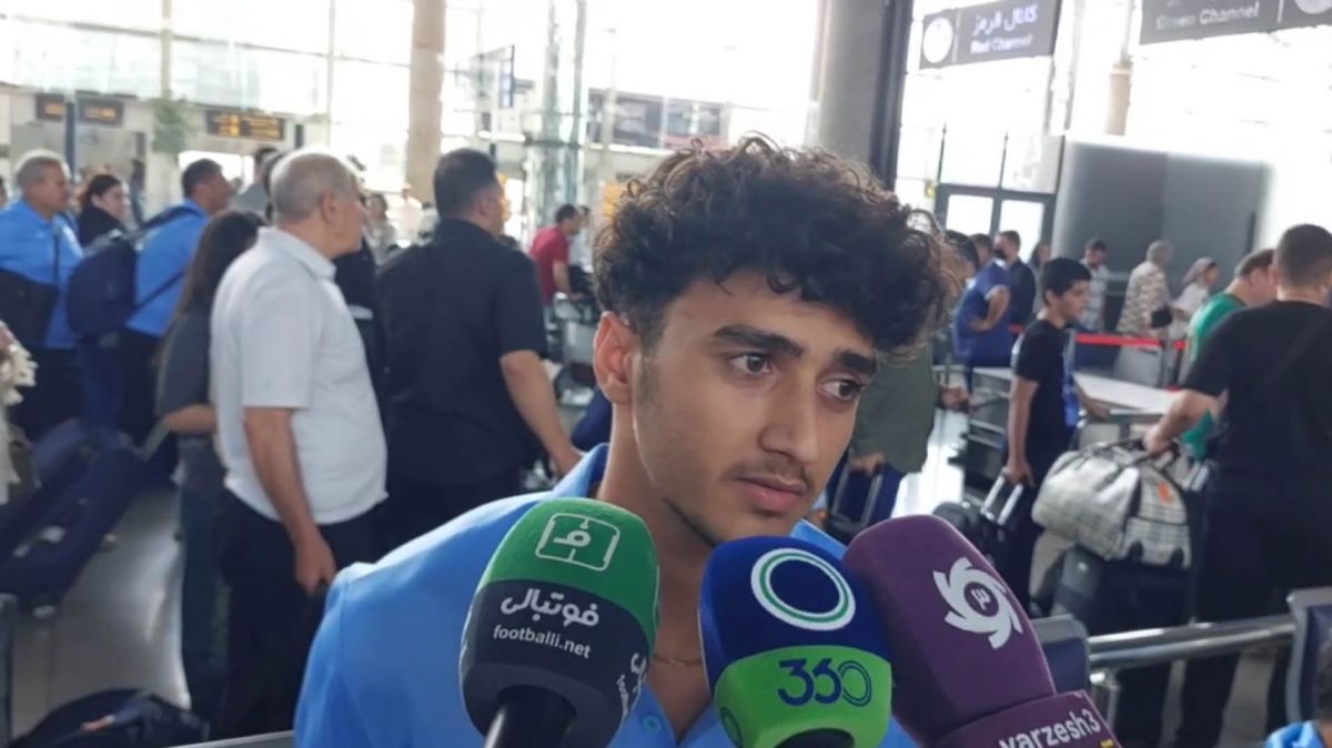 شیخی‌راد: قرار بود در پرسپولیس بمانم ولی با پیشنهاد باشگاه نساجی به آنجا رفتم