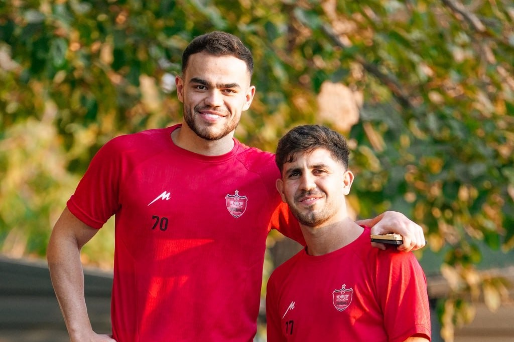 سالم، سرحال و باروحیه/ قهرمان کافا در تمرین پرسپولیس