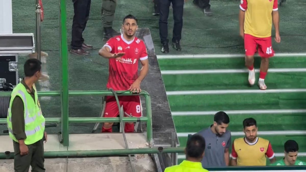 علی علیپور خطاب به هواداران: بروید اعتراض کنید، ورزشگاه آزادی را به ما بدهند