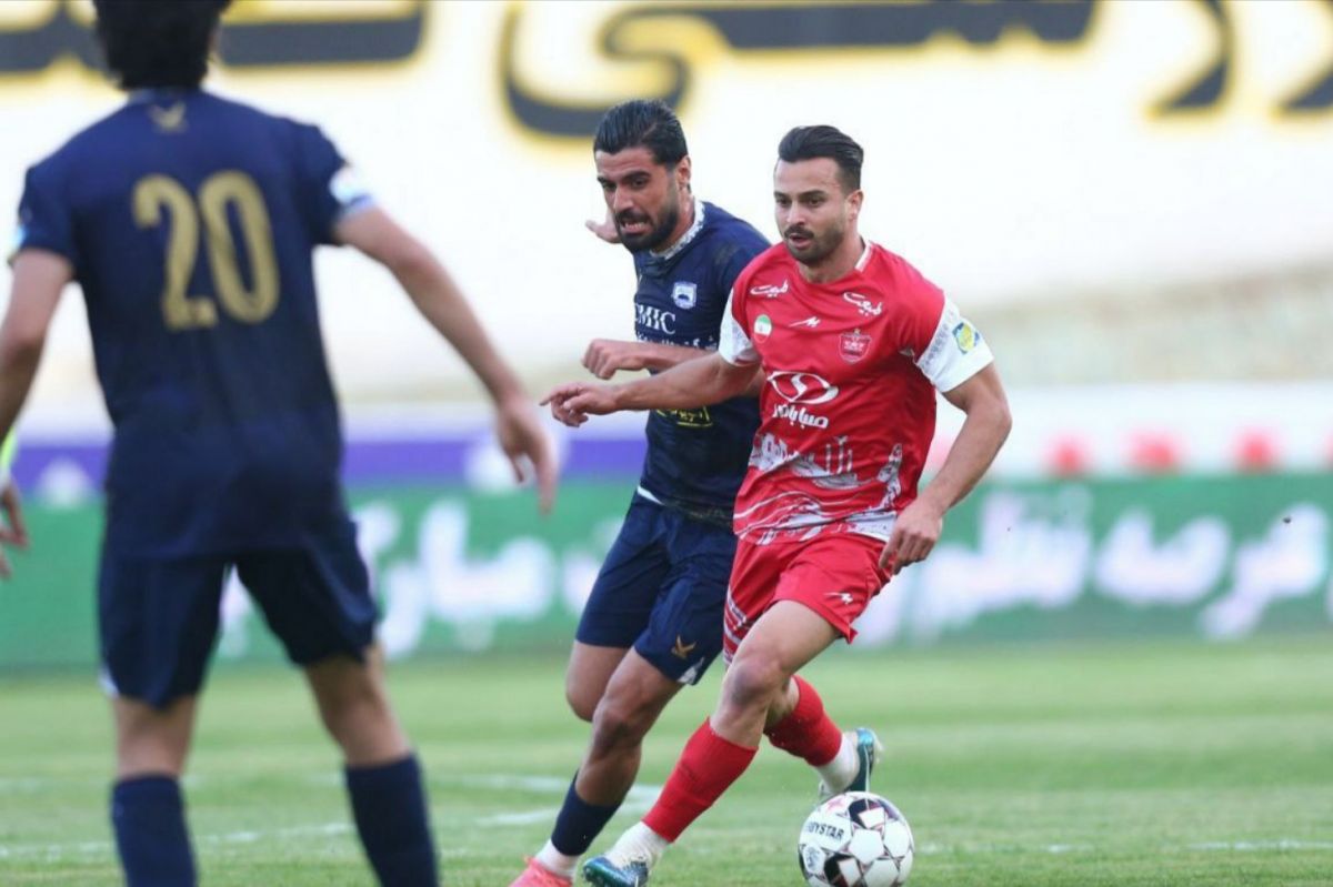 مصاف پرسپولیس با حریف هم امتیاز