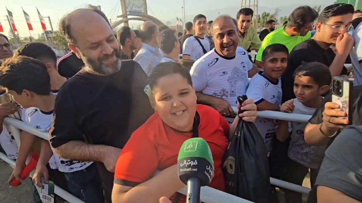 گفت و گو با هوادار شکموی پرسپولیس