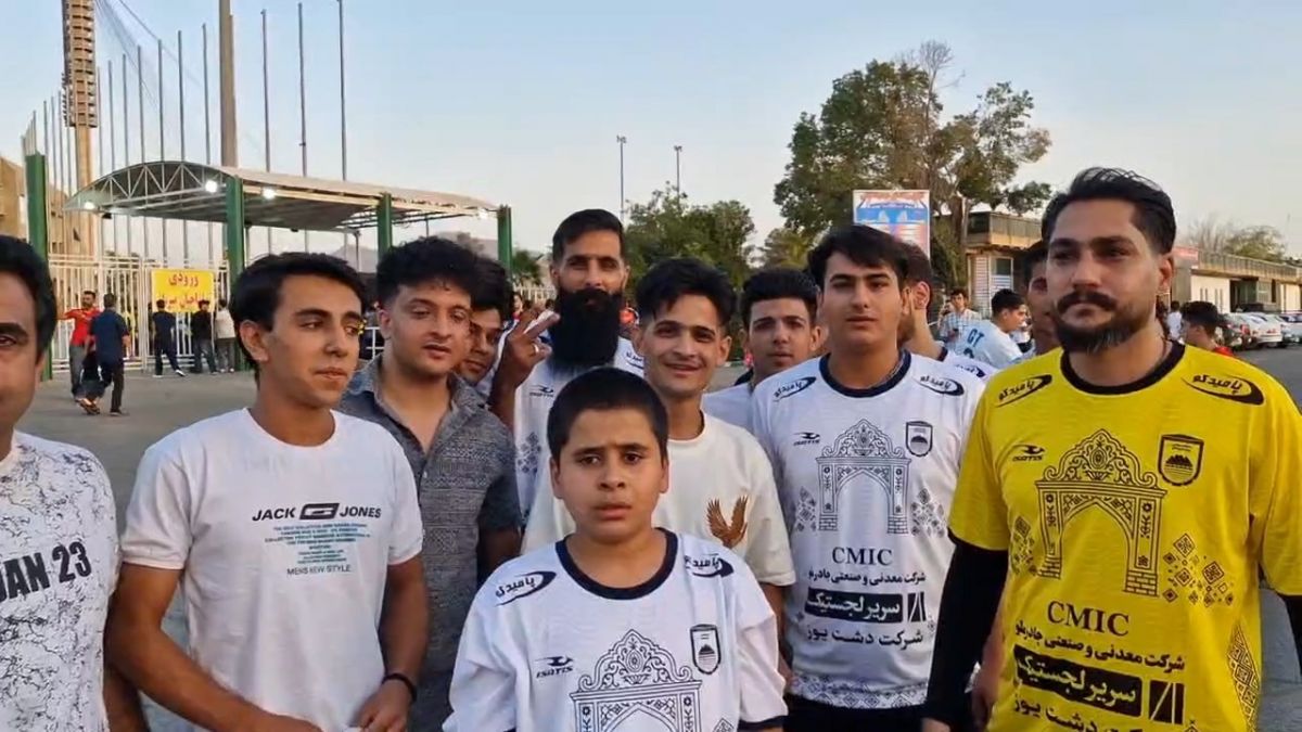 گفت و گو با هواداران چادرملو در آستانه بازی با پرسپولیس