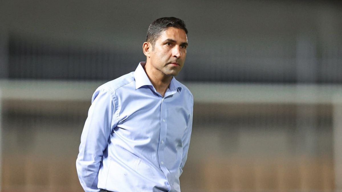 هاشمیان: هواداران پرسپولیس باید کمی بردبار باشند
