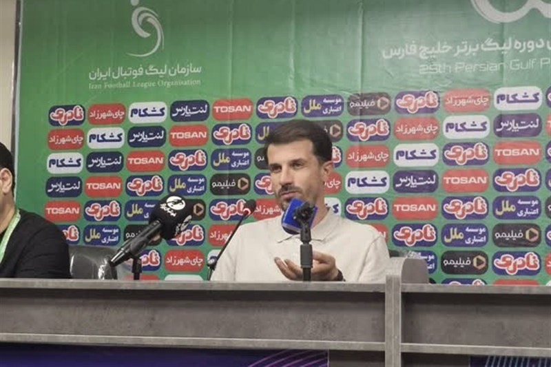 حدادی‌فر‌: نبود VAR به ذوب آهن لطمه زد