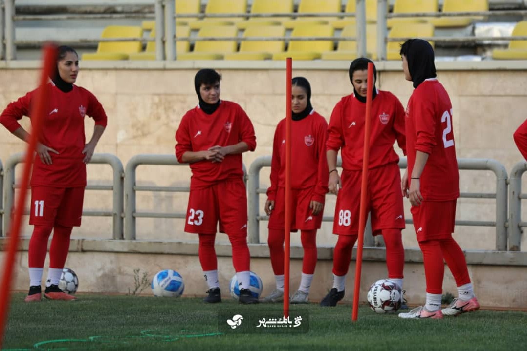 تمرین پرفشار بانوان پرسپولیس