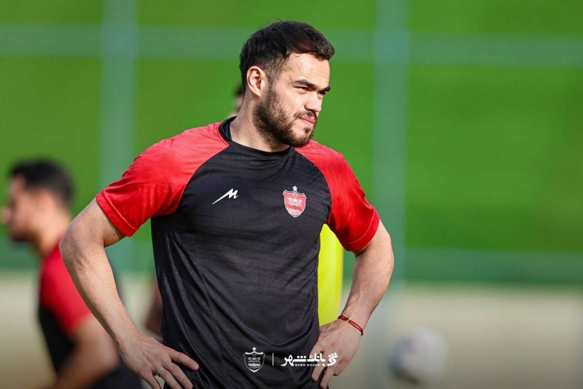 تکراری‌ترین خبر برای پرسپولیسی‌ها؛ اورونوف مصدوم شد!