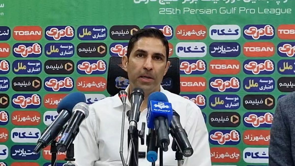وحید هاشمیان: از هواداران تشکر می‌کنم که به حق درخواست برد از ما دارند