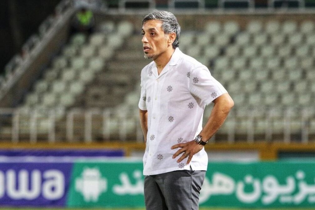 خطیبی: دو بازیکن ما در حد لیگ دو هم نبودند