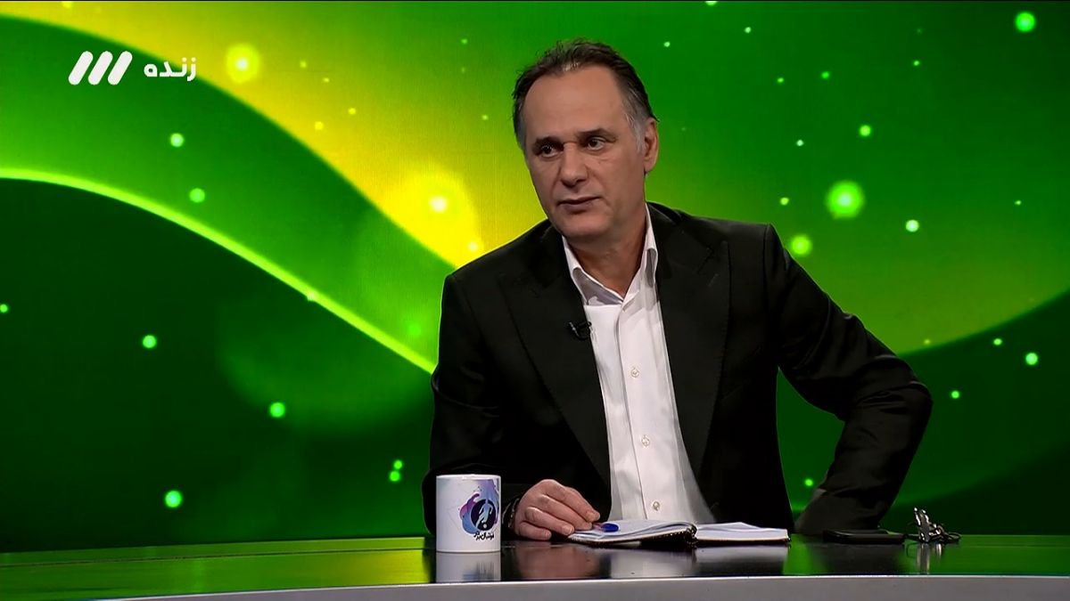 مجید نامجومطلق: دلیل عدم تمرکز تیم، نداشتن روحیه است
