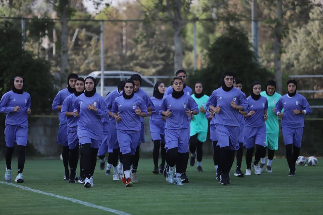 تصاویری از برگزاری نخستین تمرین تیم ملی فوتبال بانوان