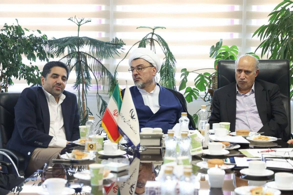 برگزاری نشست کارگروه ارتقاء فرهنگ هواداری و ایمنی‌بخشی فضاهای ورزشی با حضور دکتر ثابت قدم