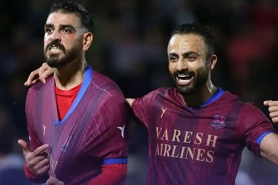 هوادار صدرنشین باقی ماند