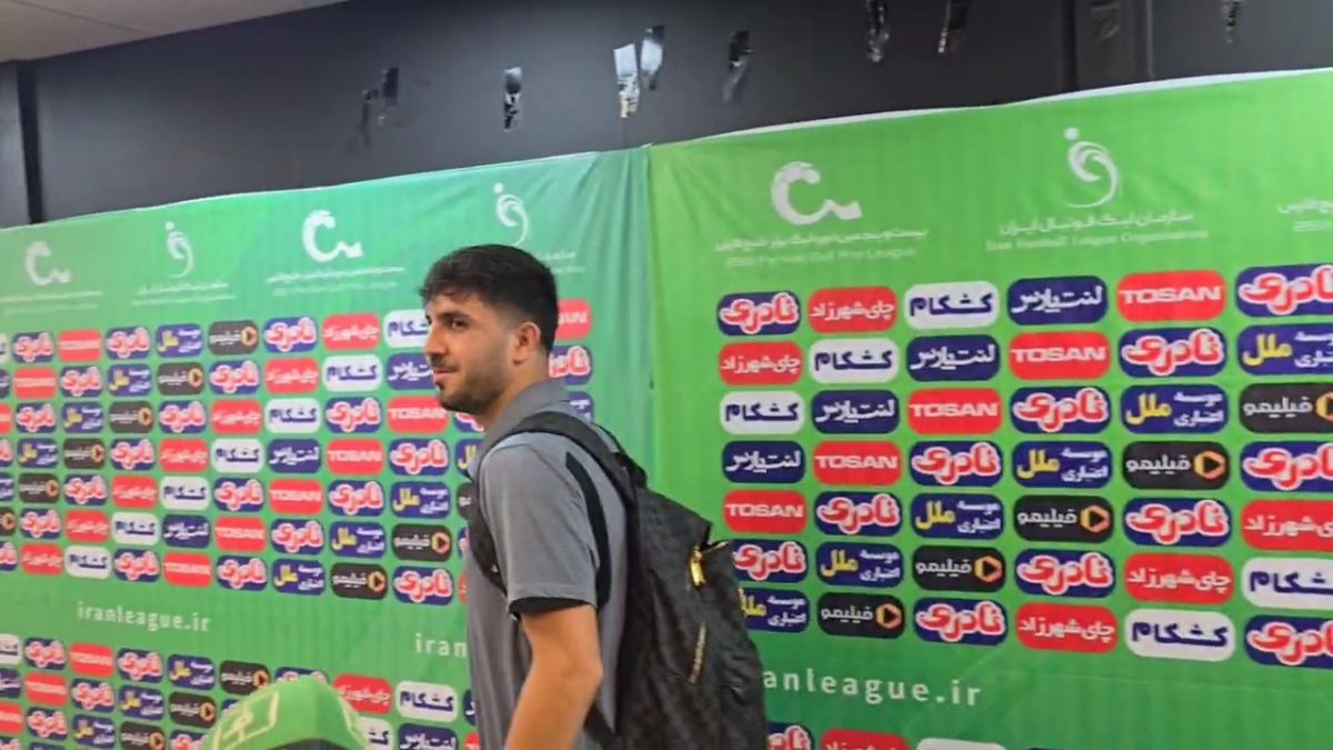 بازیکنان پرسپولیس بدون مصاحبه ورزشگاه شهر قدس را ترک کردند
