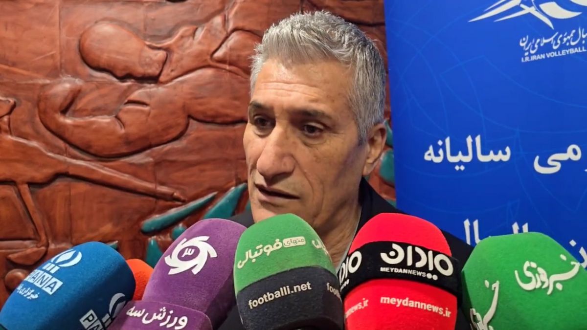 مصطفی کارخانه: به عقب برگردم، وارد باشگاه استقلال نمی‌شوم