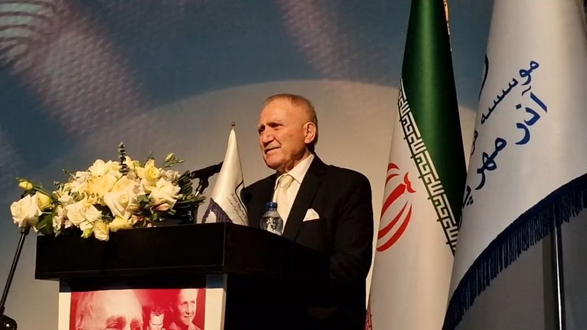 بزرگداشت حسین کلانی و صحبتهای این پیشکسوت فوتبال  در این مراسم