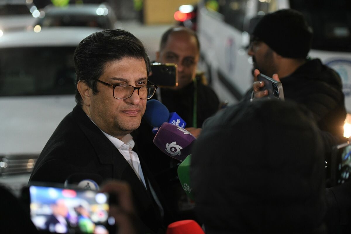 ثبت شکایت رسمی از فرشید سمیعی در دادسرا توسط باشگاه استقلال و هلدینگ خلیج فارس
