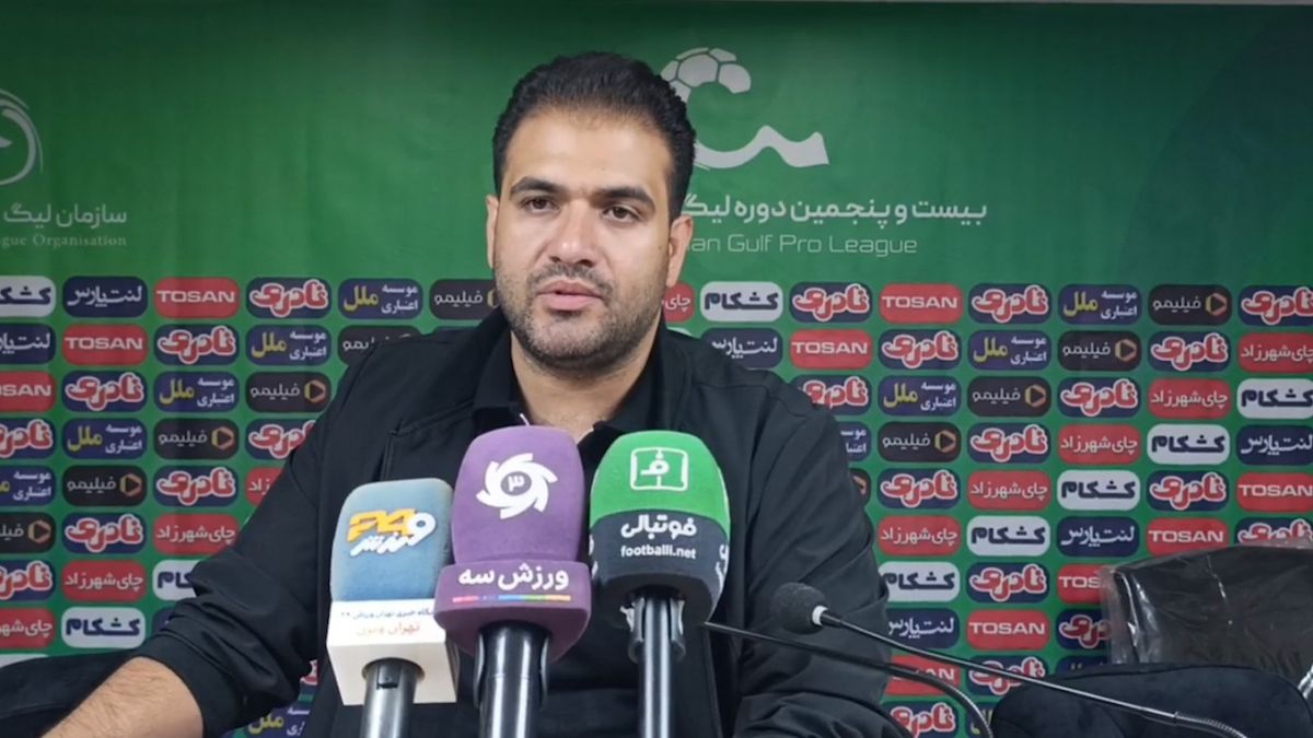 سرمربی تیم هوادار در نشست خبری بعد از بازی با پارس جنوبی جم حضور پیدا نکرد