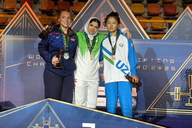 کسب نخستین طلای تاریخ پاراوزنه‌برداری زنان ایران در قهرمانی جهان