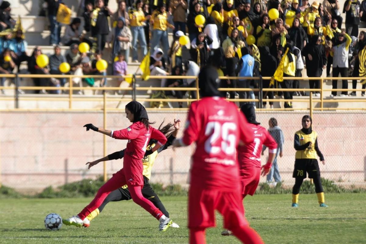 برد سپاهان در ال‌کلاسیکو زنان؛ وضعیت پرسپولیس بحرانی‌تر شد