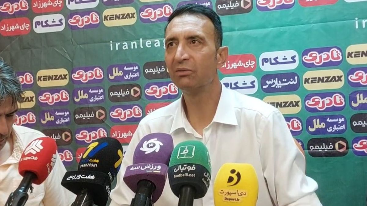 واکنش رضا عنایتی به نبود تصویرش در پوستر باشگاه استقلال