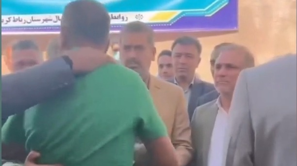 درگیری لفظی در مقابل چشمان میرشاد ماجدی در اعتراض به رییس هیات فوتبال رباط کریم