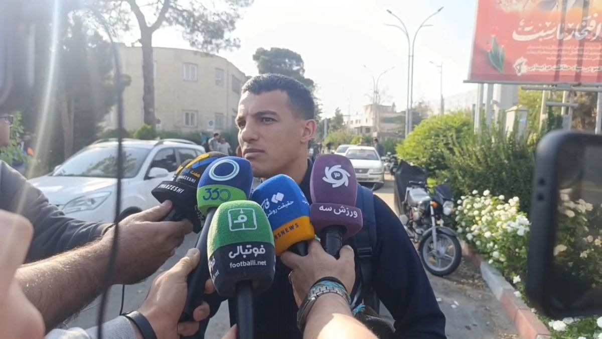 امیرحسین حسین زاده: جو تیم ملی جو خوبی است و بزرگترها هوای جوانان را دارند