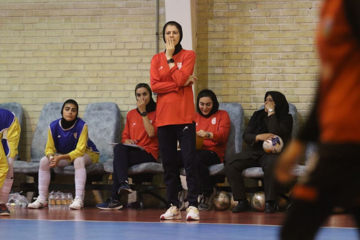 گزارش تصویری/از دیدار تیم ملی فوتسال دختران نوجوان و ستارگان دنیز ارس