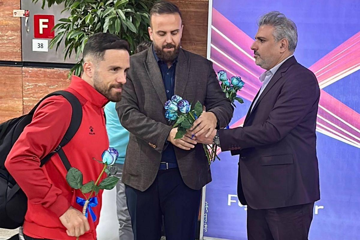 کاروان الوحدات به به تهران رسید
