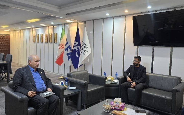 برگزاری جلسه سرمربی و مدیران تیم ملی امید با رئیس فدراسیون