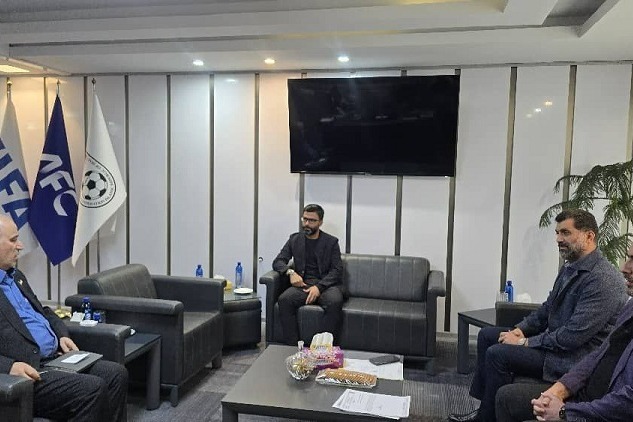 برگزاری جلسه سرمربی و مدیران تیم ملی امید با رئیس فدراسیون