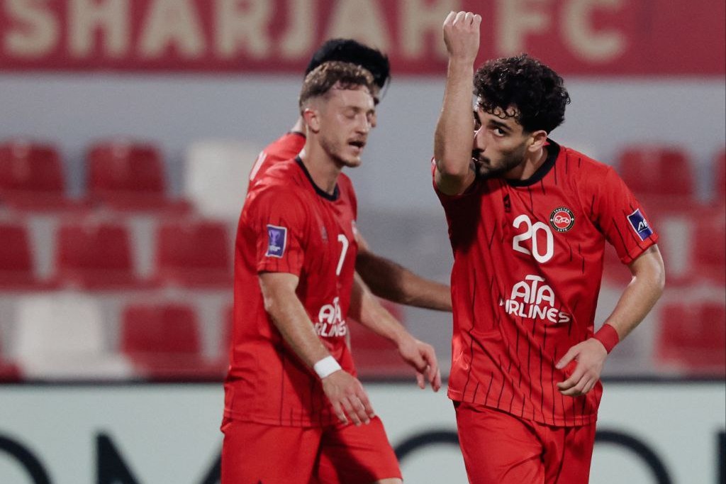 تعبیر جالب ایافسی: رقص هاشمنژاد میان مدافعان!