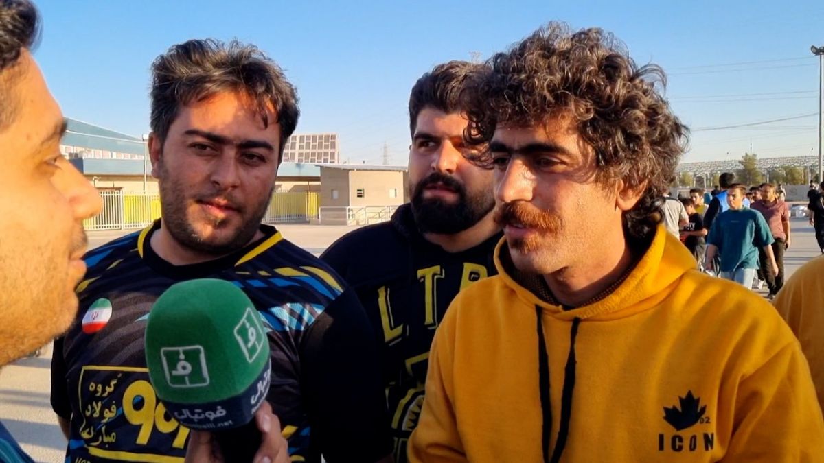 گفت و گو جالب با هواداران سپاهان: به نویدکیا اعتماد کامل داریم
