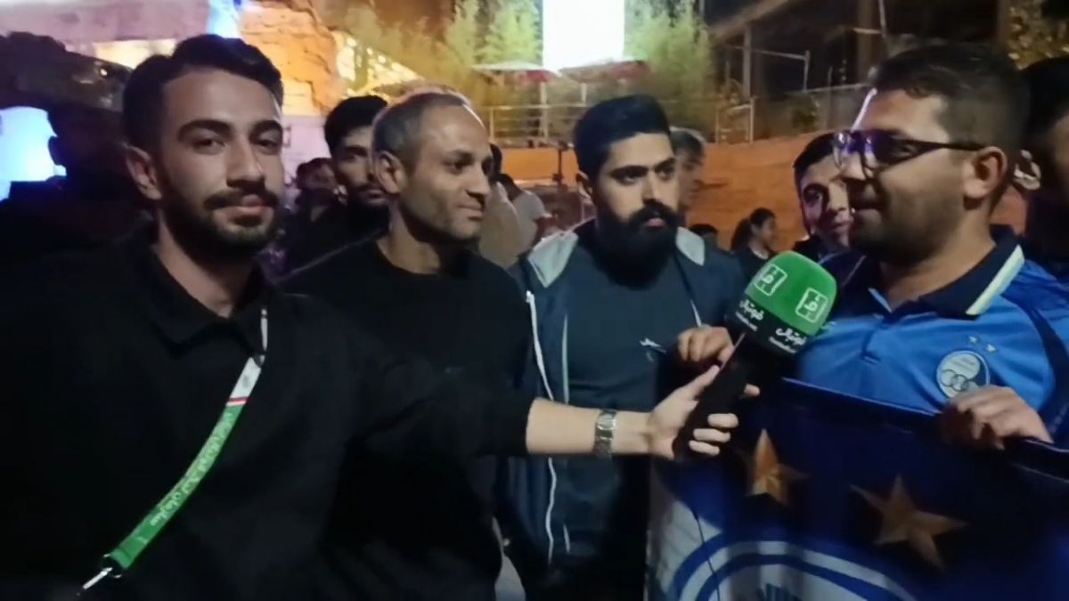 مصاحبه با هواداران استقلال در شیراز و درخواست جذب محمد صلاح از تاجرنیا