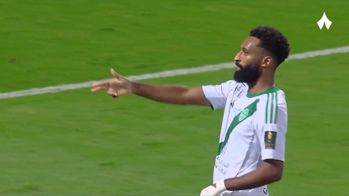 گل دوم الاهلی عربستان به الباطن (فراس البريكان)