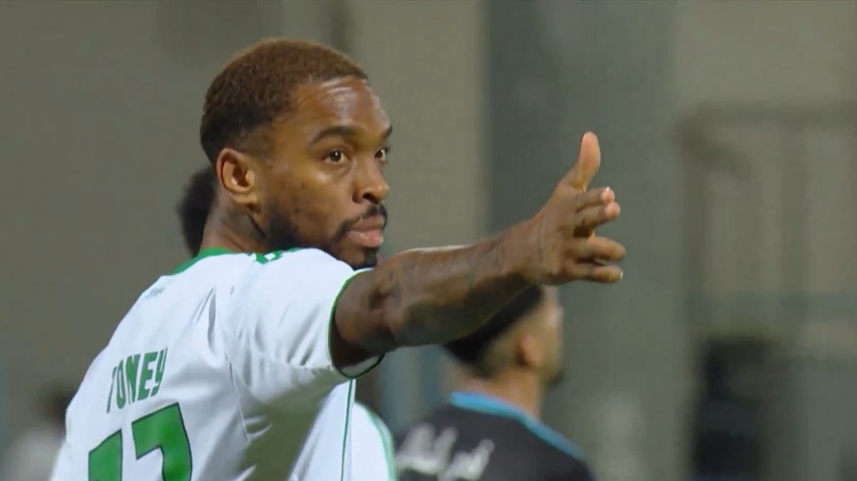 خلاصه بازی الباطن 0-3 الاهلی عربستان