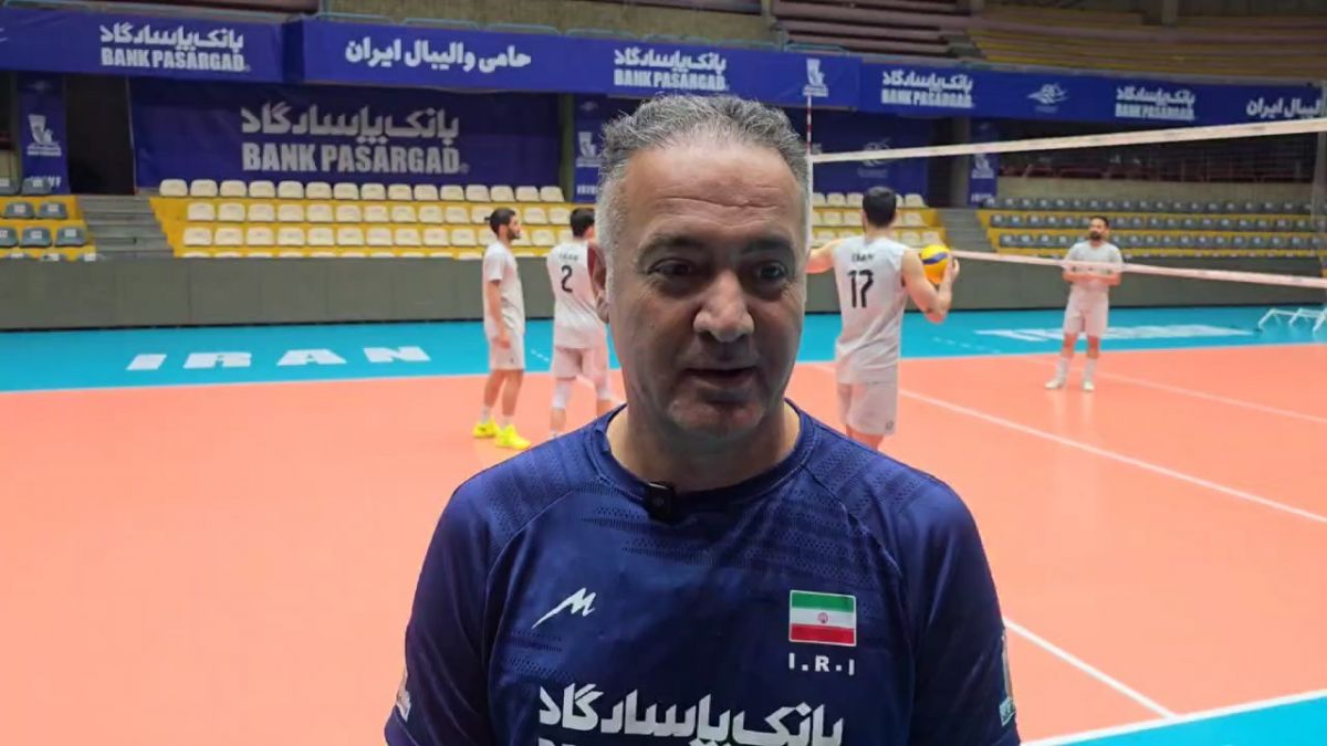 پیمان اکبری: صابر کاظمی بخشی از تیم ملی والیبال است