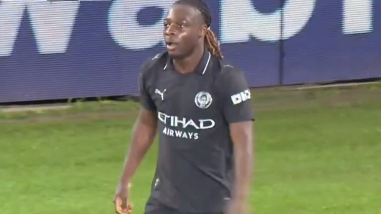 گل اول منچسترسیتی به سوانسی (دوکو)