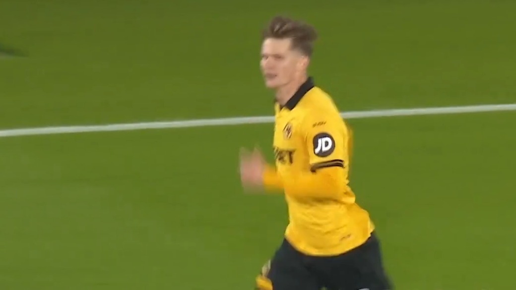 گل دوم ولورهمپتون به چلسی (ولف)