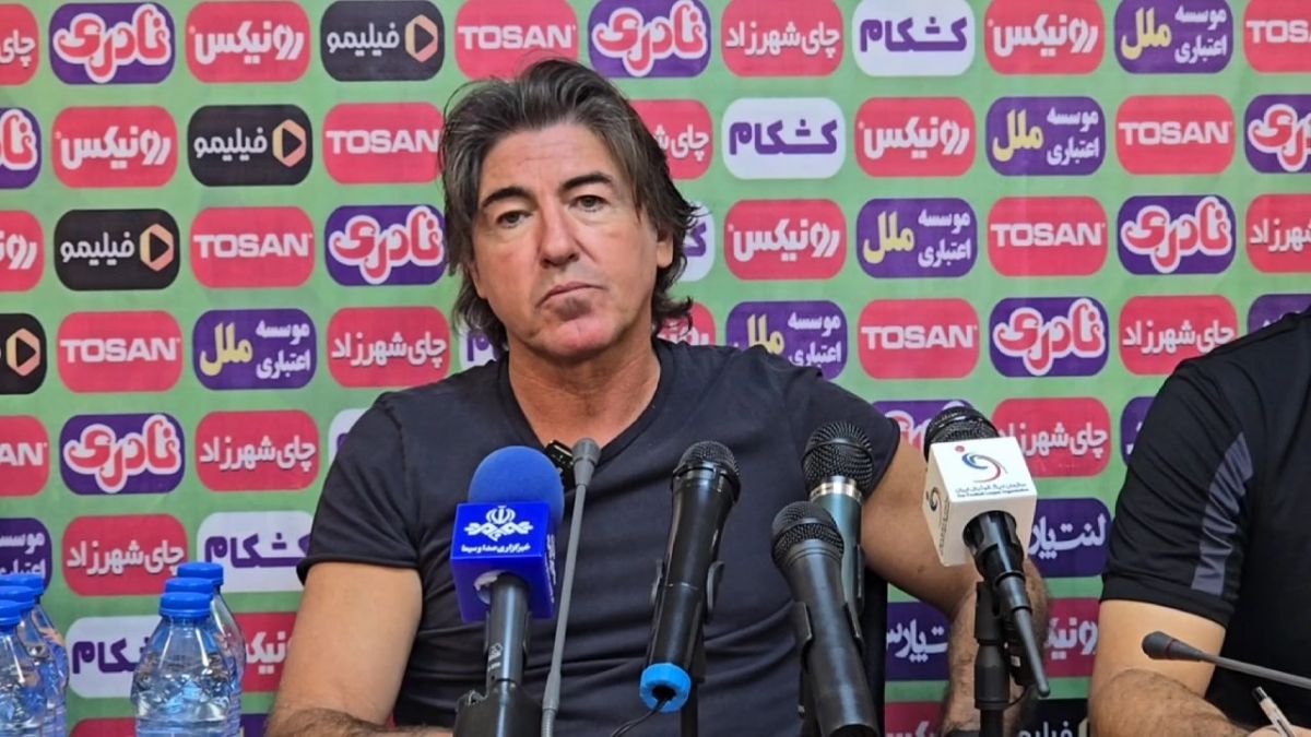 ساپینتو: وریا غفوری عضوی از خانواده استقلال است