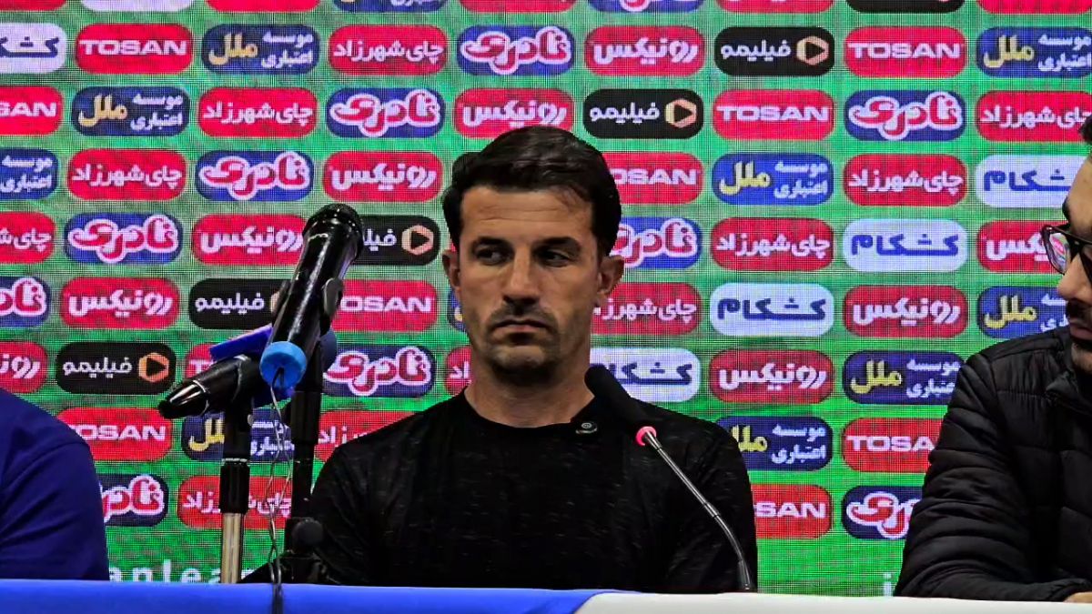 نشست خبری سرمربی ذوب آهن پیش از دیدار برابر ملوان