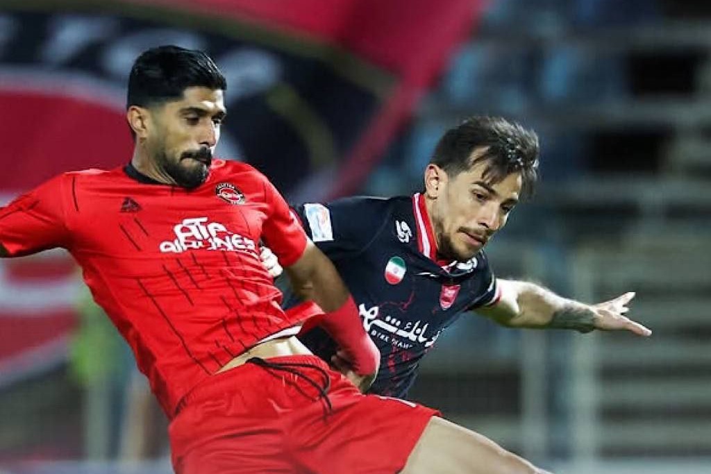 داوری بازی تراکتور و پرسپولیس زیر ذرهبین