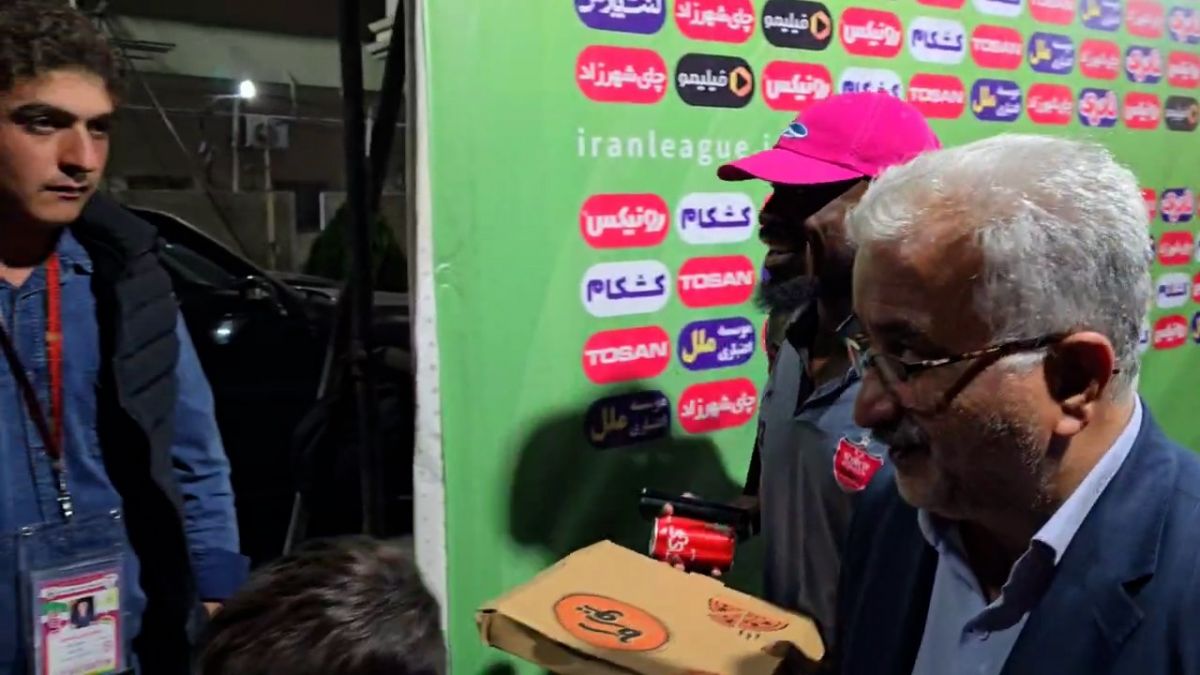 سرژ اوریه با پیتزا و نوشابه ورزشگاه را ترک کرد