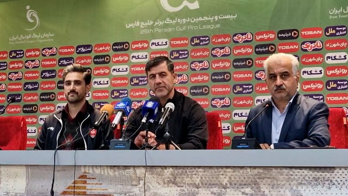 نشست خبری کریم باقری بعد از تساوی مقابل تراکتور