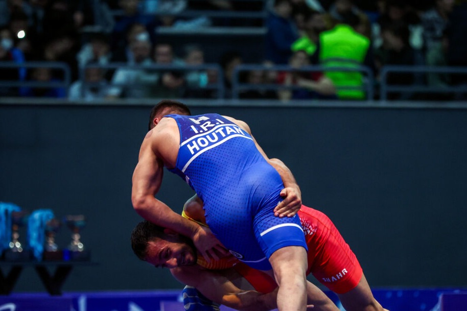 شکست یزدانی در کشتی مقابل استقلال!