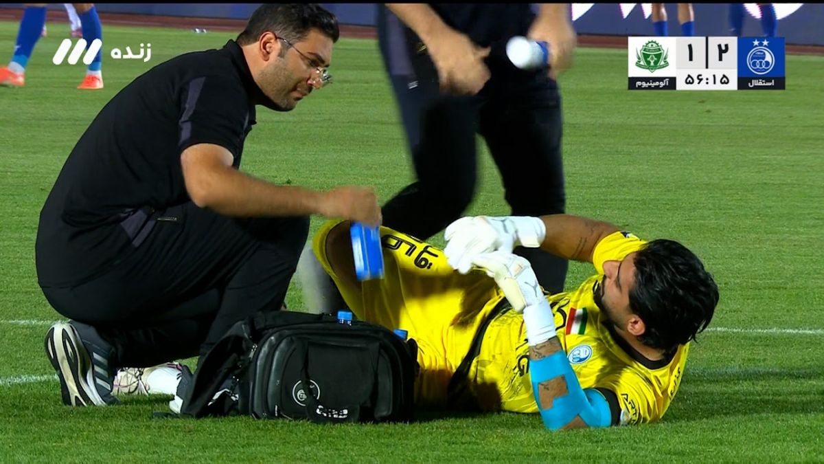 مصدومیت فرعباسی و تعویض با آدان بعد از ضربه پنالتی