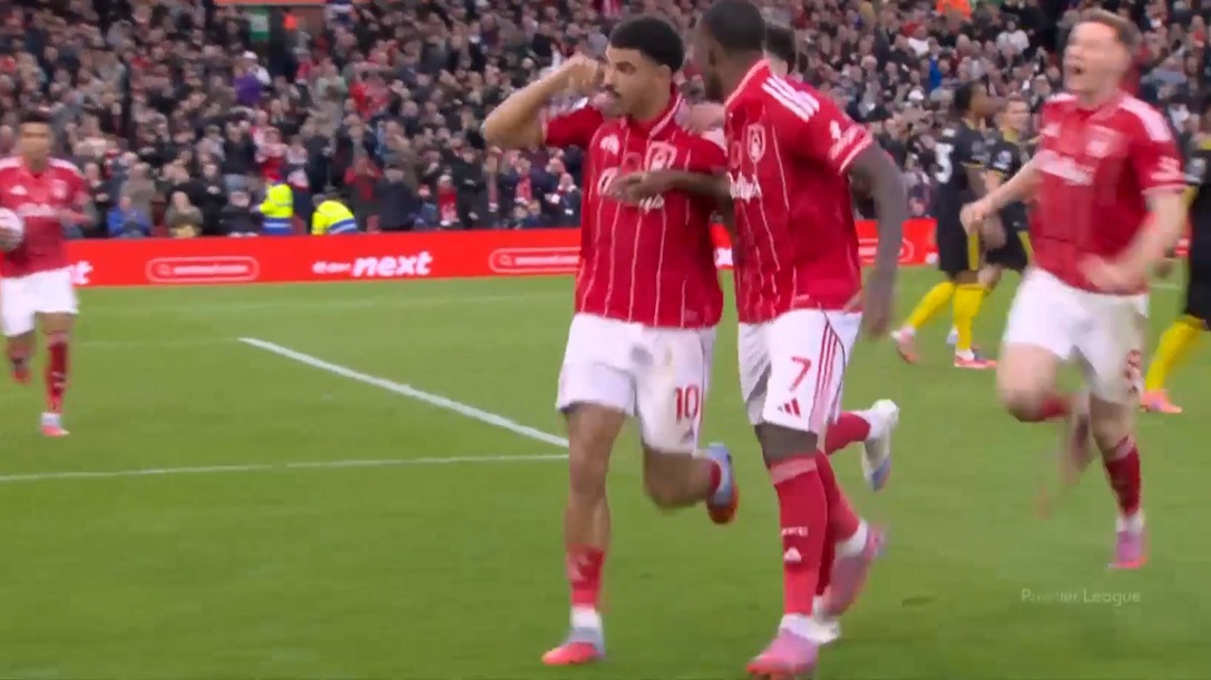 گل اول ناتینگهام فارست به منچستر یونایتد (مورگان گیبس وایت)