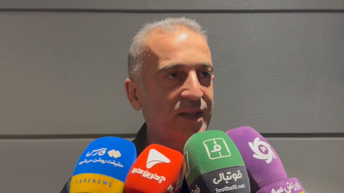 فراز کمالوند سرمربی نساجی: ورزشگاه امام رضا (ع) بی نظیر است و می‌تواند میزبان دربی و تیم ملی باشد